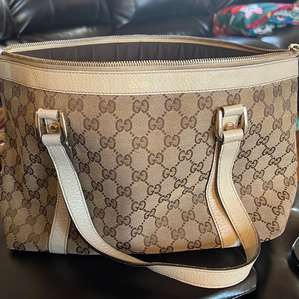 Gucci Abbey Tote